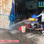 Sáng chế máy phun thuốc trừ sâu áp lực có lô cuốn công nghiệp