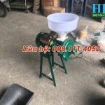 Máy đập hạt ngô thành 2-3 mảnh mini gia đình